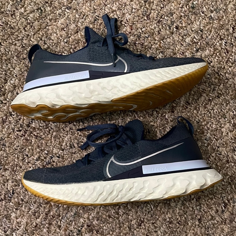 Nike React Infinity Run Flyknit Sz 9 “Blue Fox”